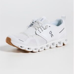 On Running Cloud 5 Terry Sneaker in size 7.5